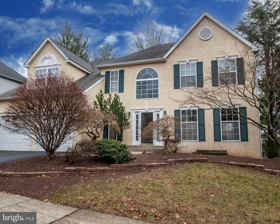 116 Scarlet Oak Dr, Phoenixville, PA 19460 - Image #2