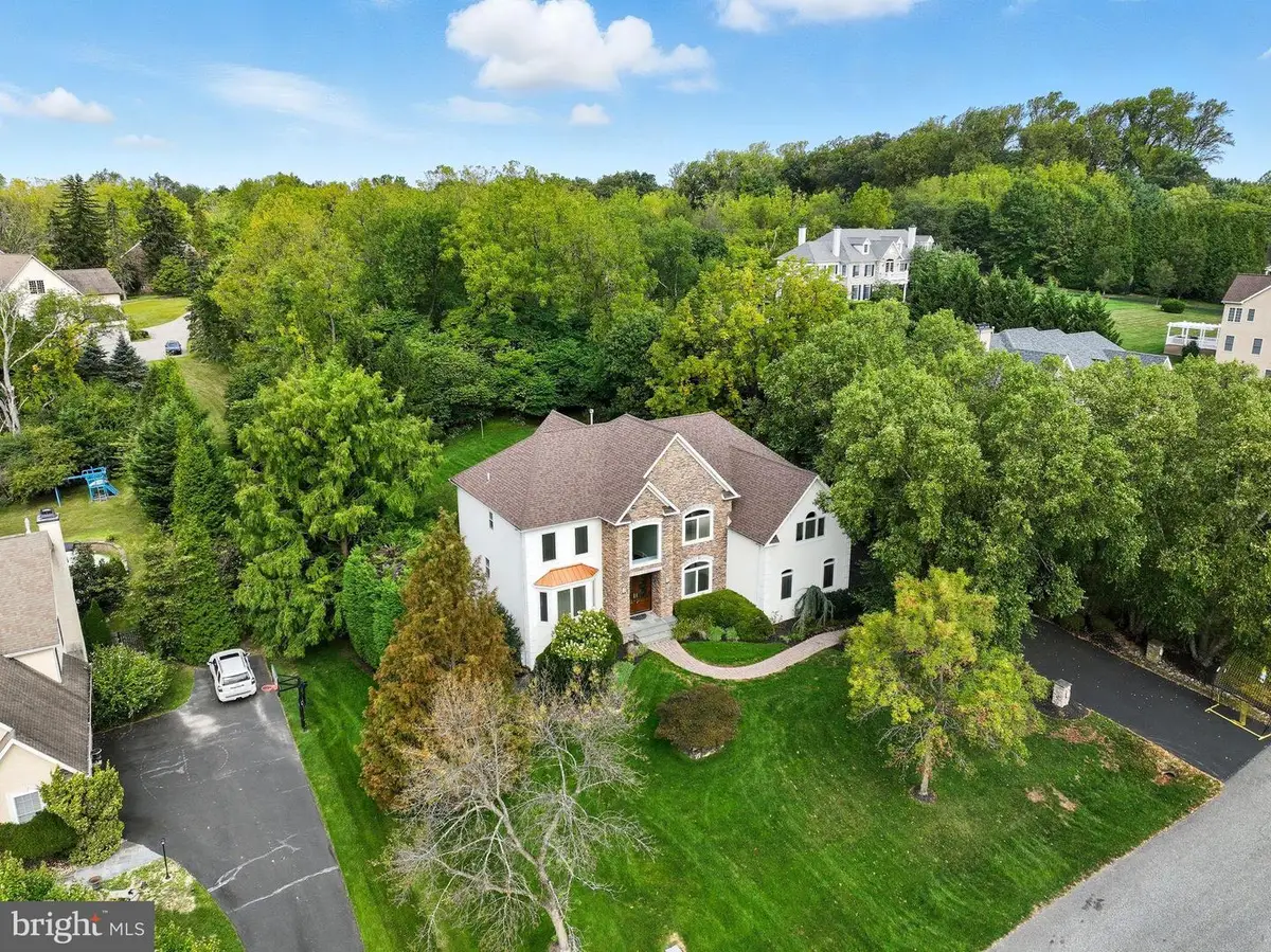 2099 Deep Meadow Ln, Lansdale, PA 19446 - Image #1