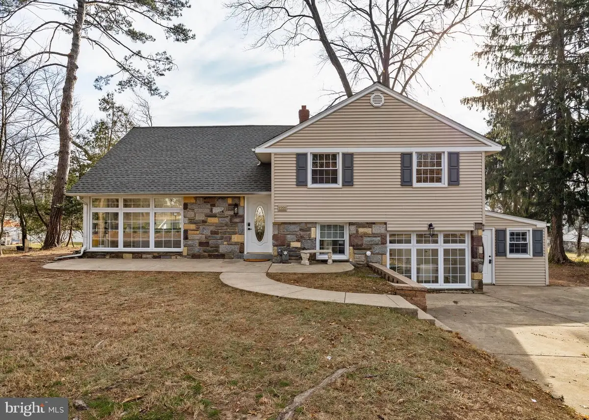 1221 Huntingdon Pike, Huntingdon Valley, PA 19006 - Image #1