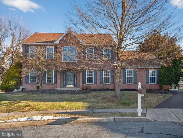 1107 Stratford Cir, HARLEYSVILLE, PA 19438