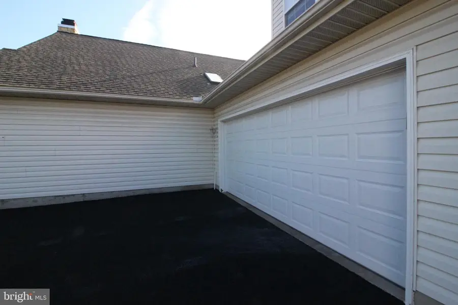 35 Chancery Ct, Souderton, PA 18964 - Image #2