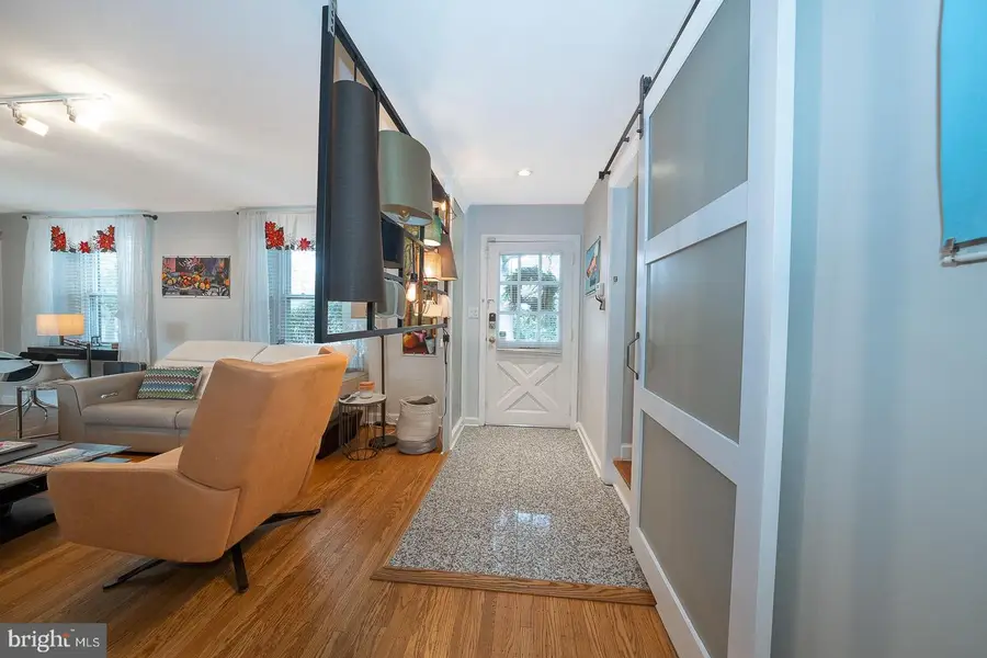 1022 Clover Hill Rd, Wynnewood, PA 19096 - Image #2