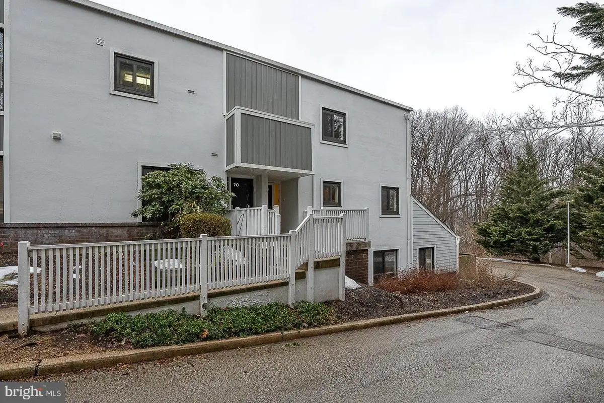 1750 Oakwood Ter #7d, Narberth, PA 19072 - #1
