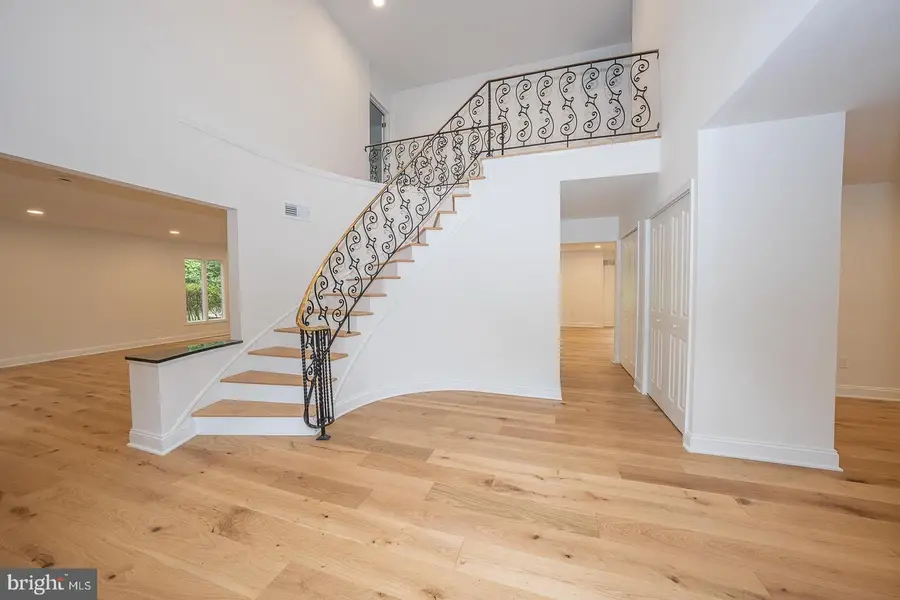 4103 Laurel Dr, Lafayette Hill, PA 19444 - #2