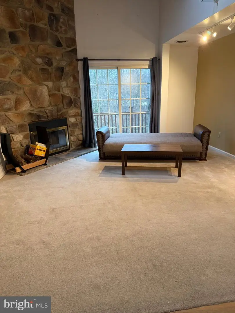 453 Brown Briar Cir, Horsham, PA 19044 - Image #3