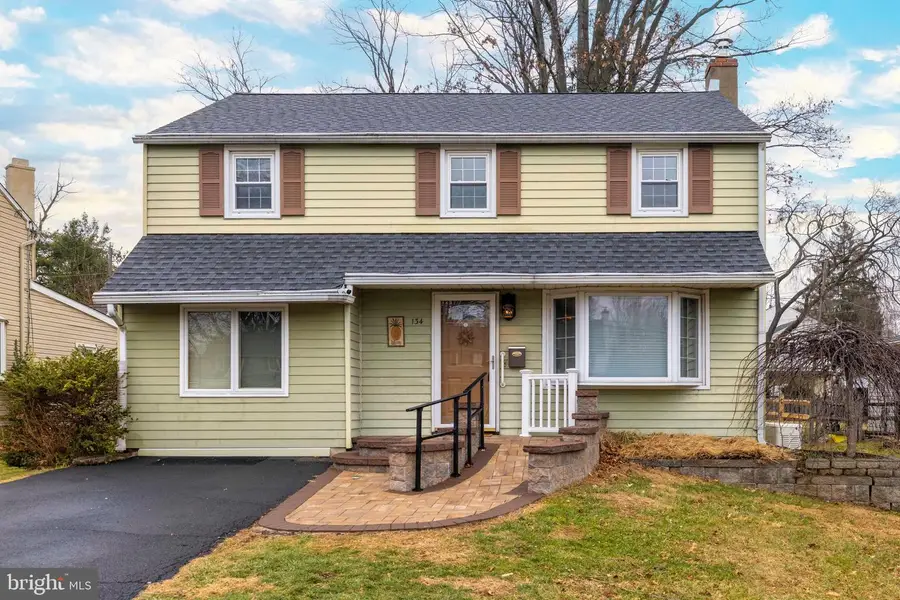 134 Spring Ave, Hatboro, PA 19040 - Image #2