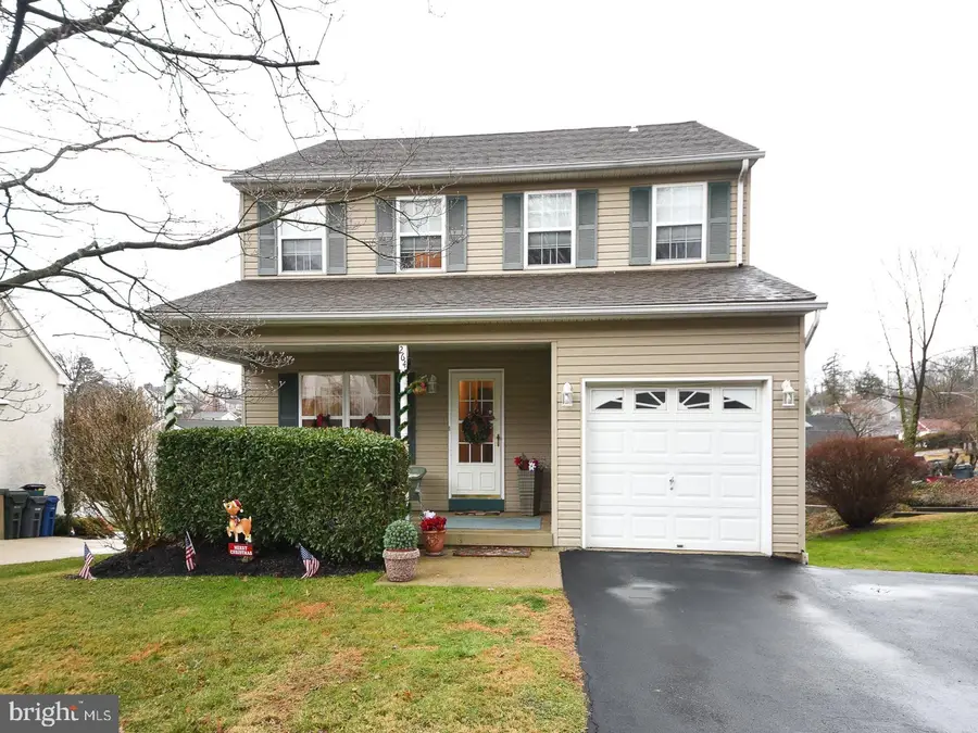 264 Mankin Ave, Huntingdon Valley, PA 19006 - Image #2