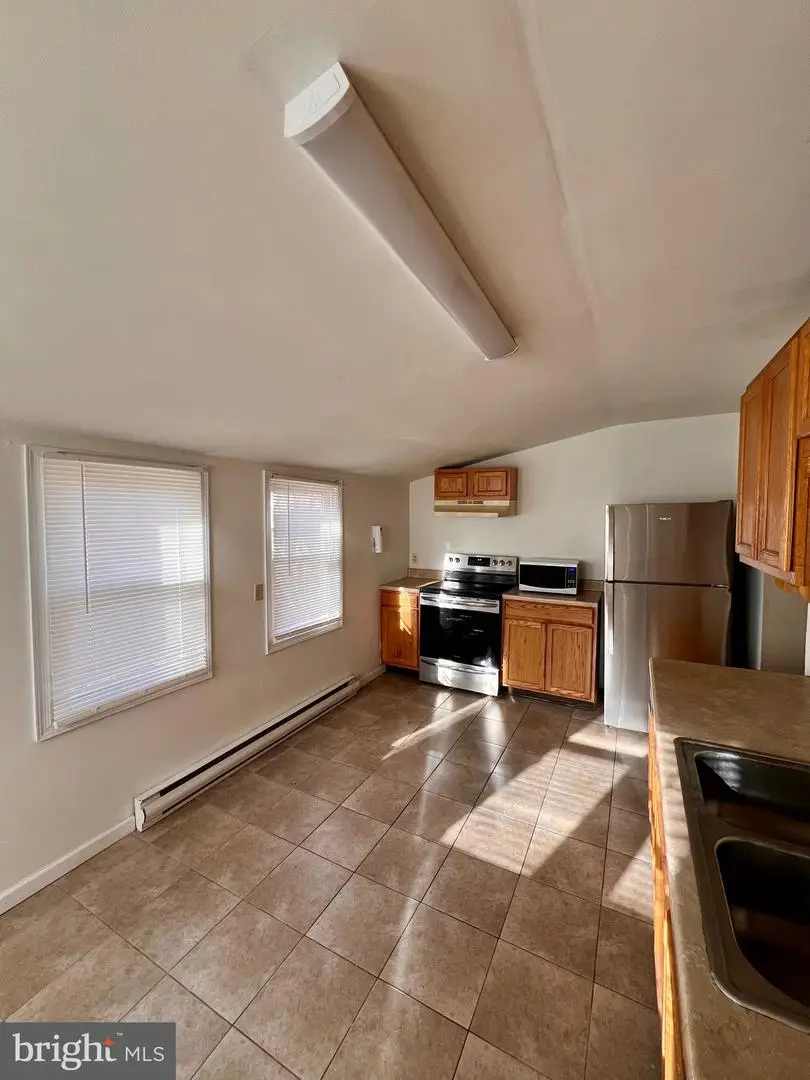 611 Lemon St, Pottstown, PA 19464 - Image #3