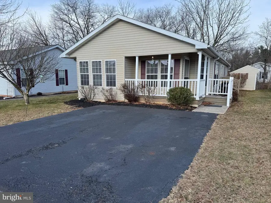 4 Poppy Pl, Royersford, PA 19468 - Image #2