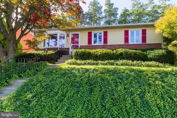 2976 Carnation Ave, WILLOW GROVE, PA 19090