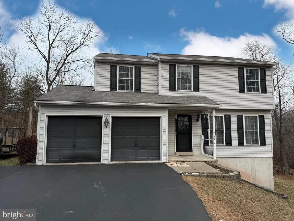 652 Upland St, Pottstown, PA 19464 - Image #1