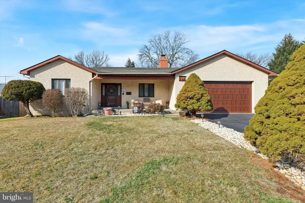 905 Selma St, Norristown, PA 19401 - #1