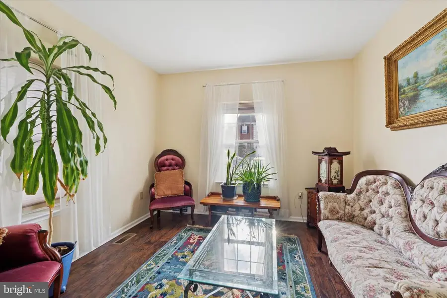 223 Holbrook, Gilbertsville, PA 19525 - Image #2