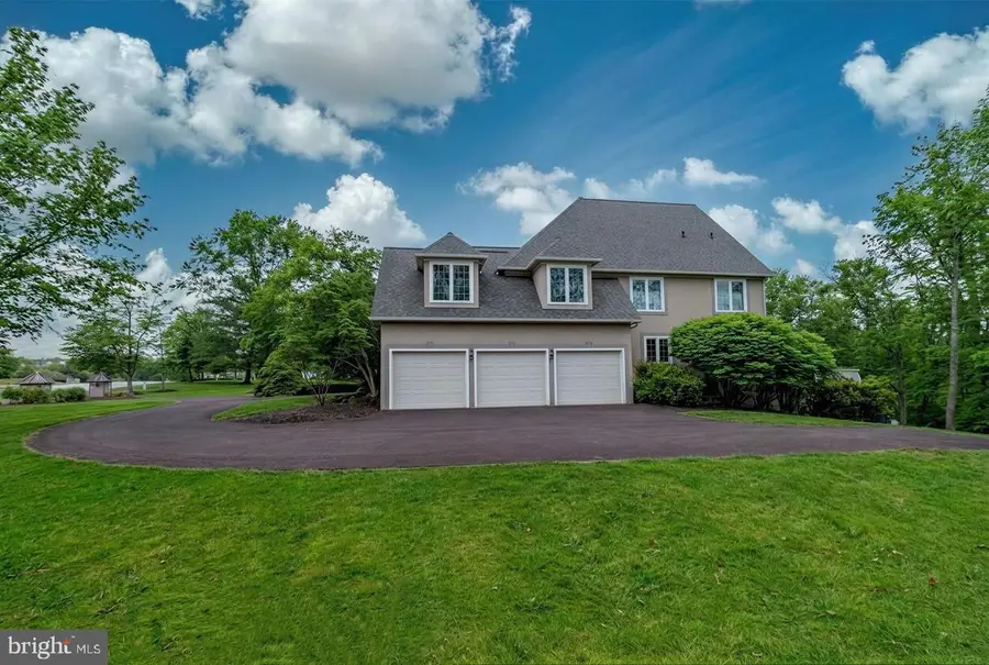 3165 Doe Brook Rd, Collegeville, PA 19426 - Image #2