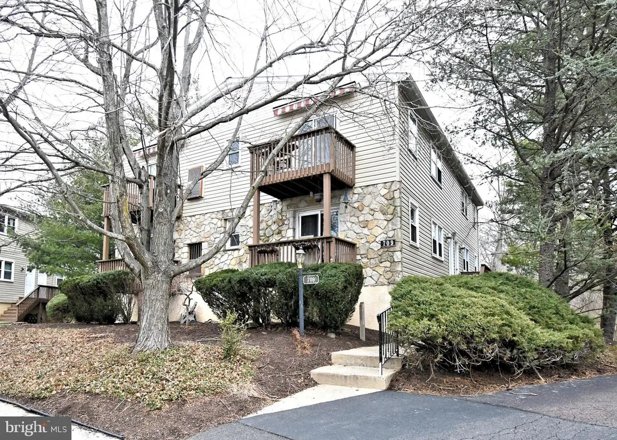 709 Willow St #2-a, Lansdale, PA 19446 - #1