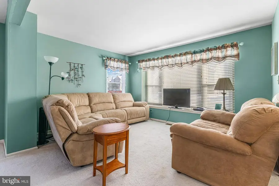 107 Dawn Dr, Lansdale, PA 19446 - #2