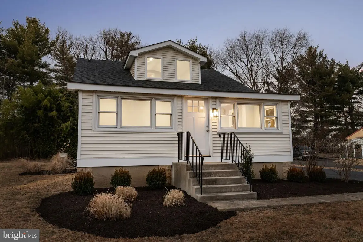 414 Hallowell Ave, Horsham, PA 19044 - Image #1