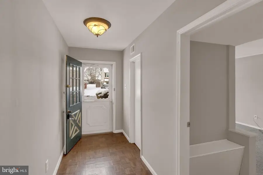 70 Orchard Ct, Royersford, PA 19468 - #3