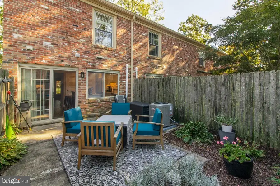 116 Albemarle Dr, Blue Bell, PA 19422 - Image #2