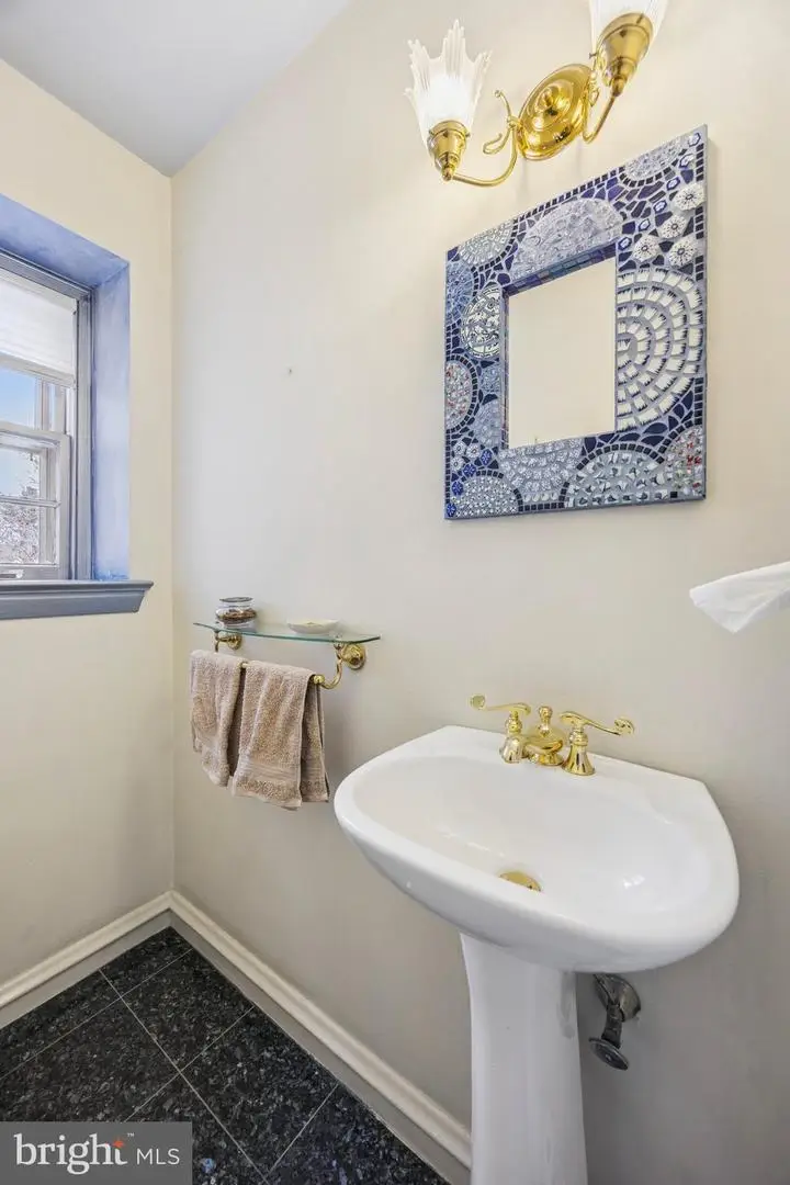 505 Redleaf Rd, Wynnewood, PA 19096 - #3