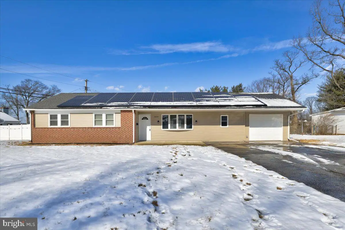 3103 Stoney Creek Rd, Norristown, PA 19401 - #1