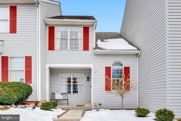 201 Stratford Ct, LANSDALE, PA 19446