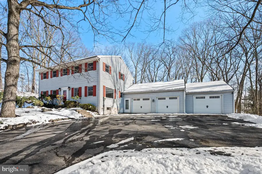 1824 N Adams St, Pottstown, PA 19464 - #3