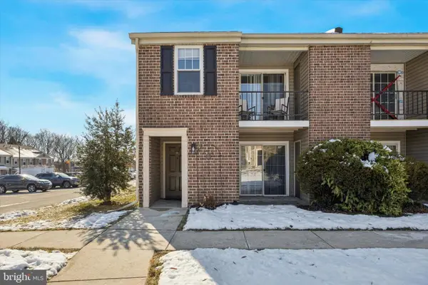 94 Ramsgate Ct #210 U-94, BLUE BELL, PA 19422