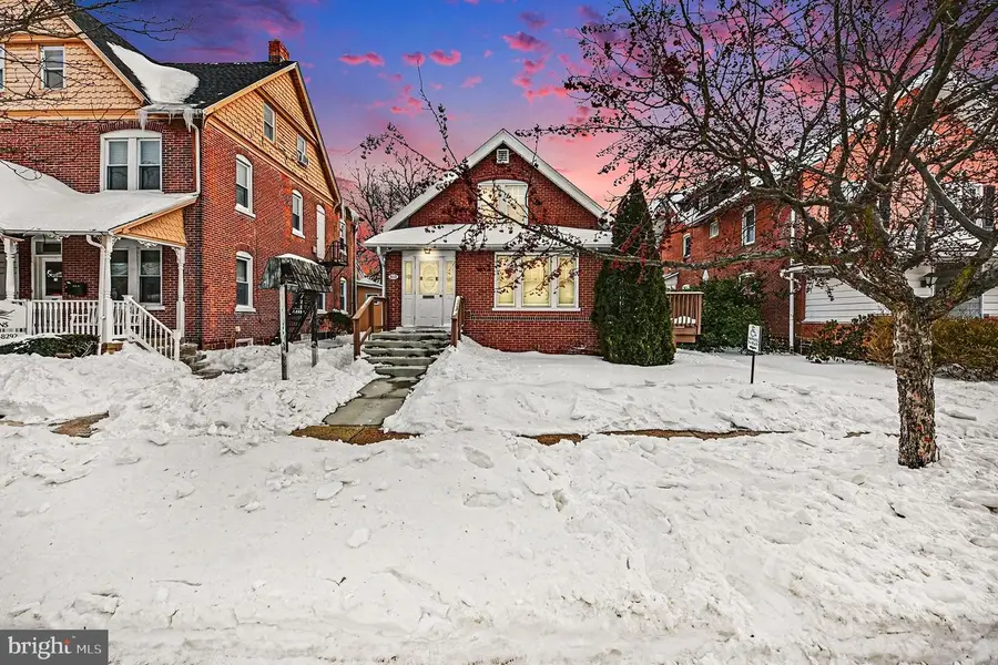 513 N Broad St, Lansdale, PA 19446 - Image #2