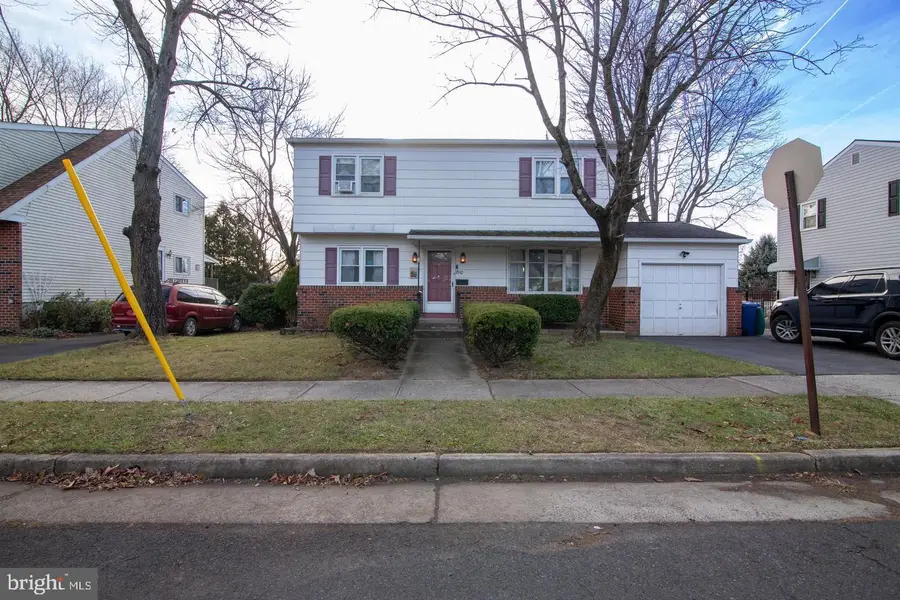 2942 Anzac Ave, Abington, PA 19001 - Image #2