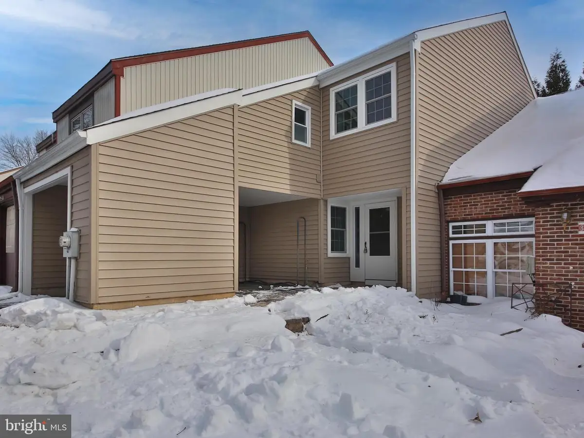 5 Jack Ladder Cir, Horsham, PA 19044 - Image #1