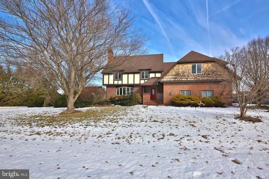 531 Hunsicker Rd, Telford, PA 18969 - Image #2