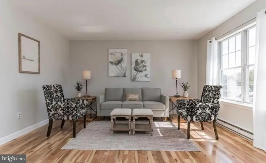 427 Blaker Dr, East Greenville, PA 18041 - Image #2