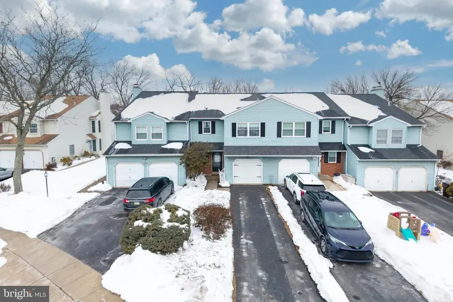 227 Jonathan Dr, North Wales, PA 19454 - #3