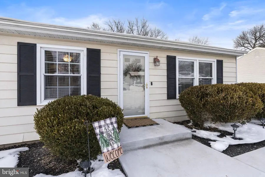 43 Casselberry, Audubon, PA 19403 - #3