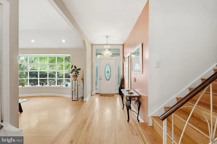 7516 Oak Lane Rd, Elkins Park, PA 19027 - #2