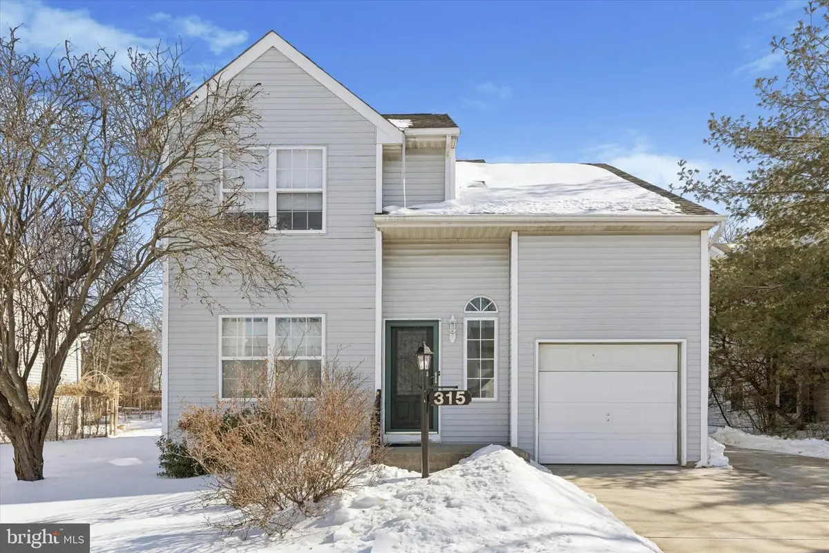 315 Bradford Ln, Lansdale, PA 19446 - Image #1