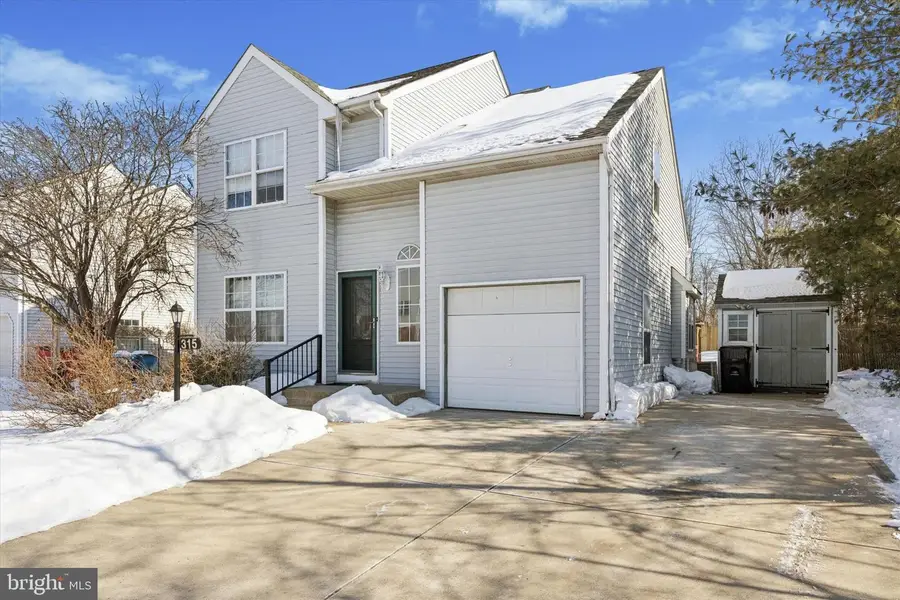 315 Bradford Ln, Lansdale, PA 19446 - Image #2