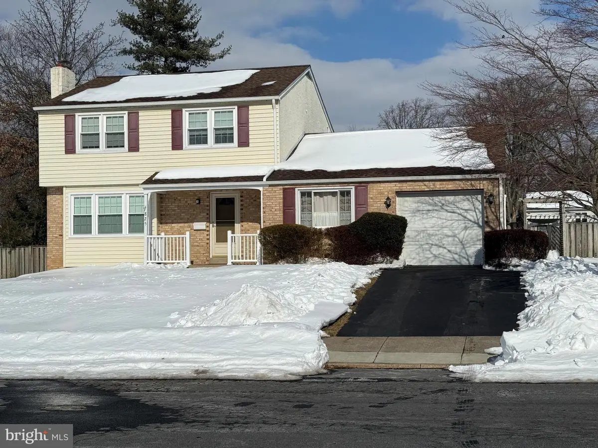 825 Lombardy Dr, Lansdale, PA 19446 - Image #1