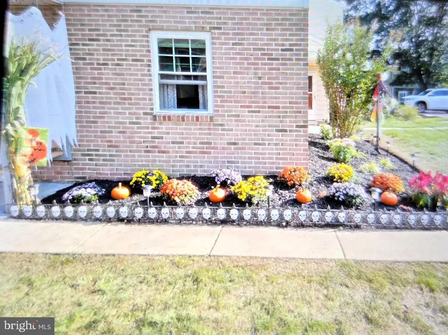 236 Lexington Rd, Schwenksville, PA 19473 - Image #3