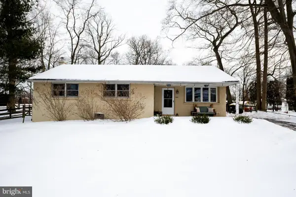 10 E Adair Dr, EAGLEVILLE, PA 19403