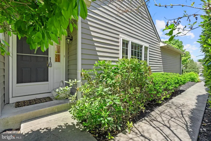 125 Evergreen Ct, Blue Bell, PA 19422 - #2