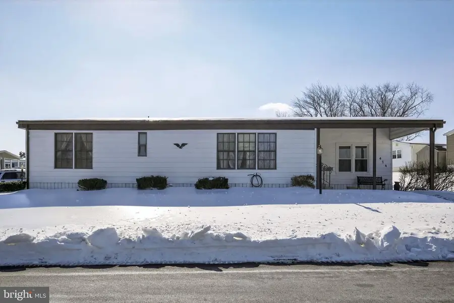 474 Neshaminy Falls Cir, North Wales, PA 19454 - #2