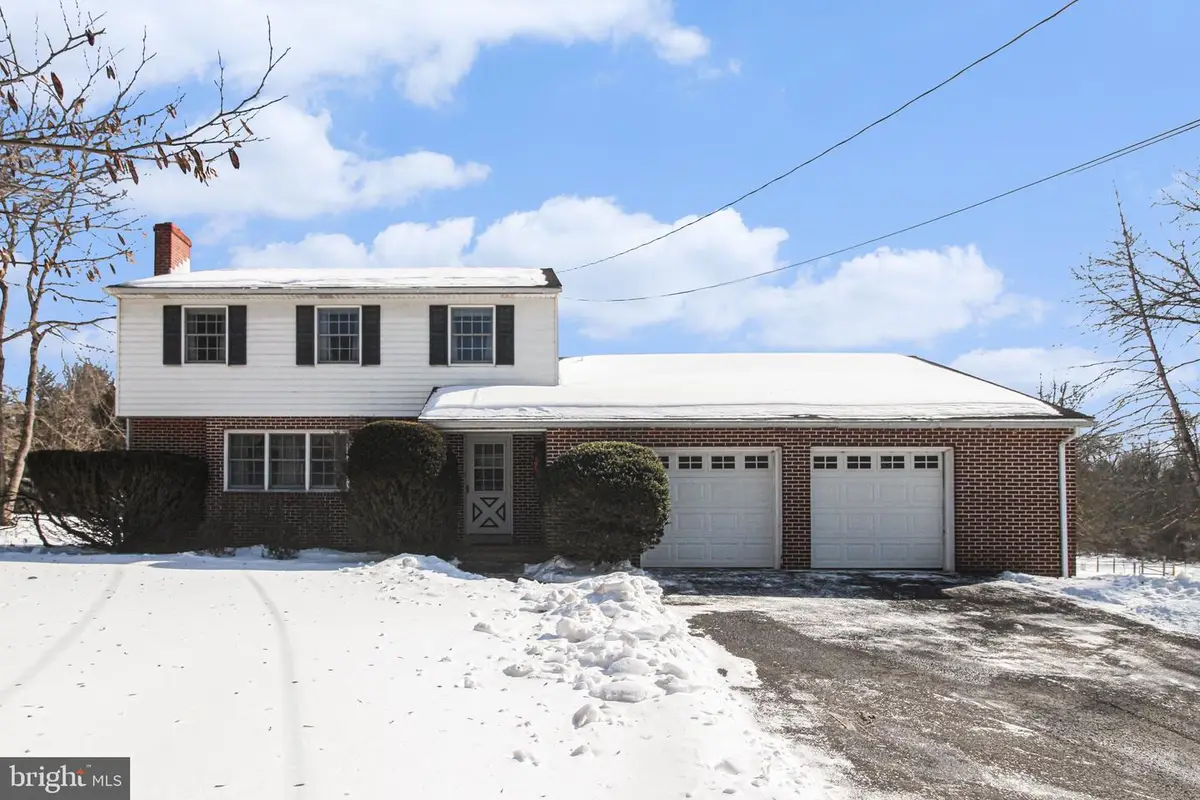 180 8th Ave, Collegeville, PA 19426 - #1