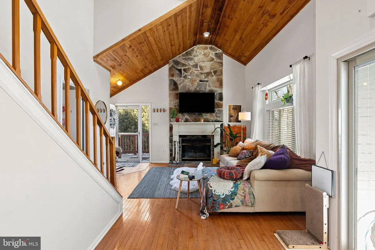 415 Brown Briar Cir, Horsham, PA 19044 - #1