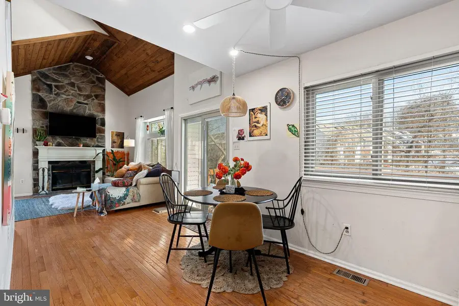 415 Brown Briar Cir, Horsham, PA 19044 - #3