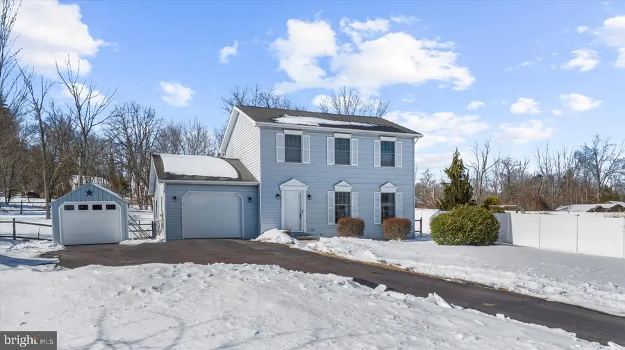 1371 N State St, Pottstown, PA 19464 - #2