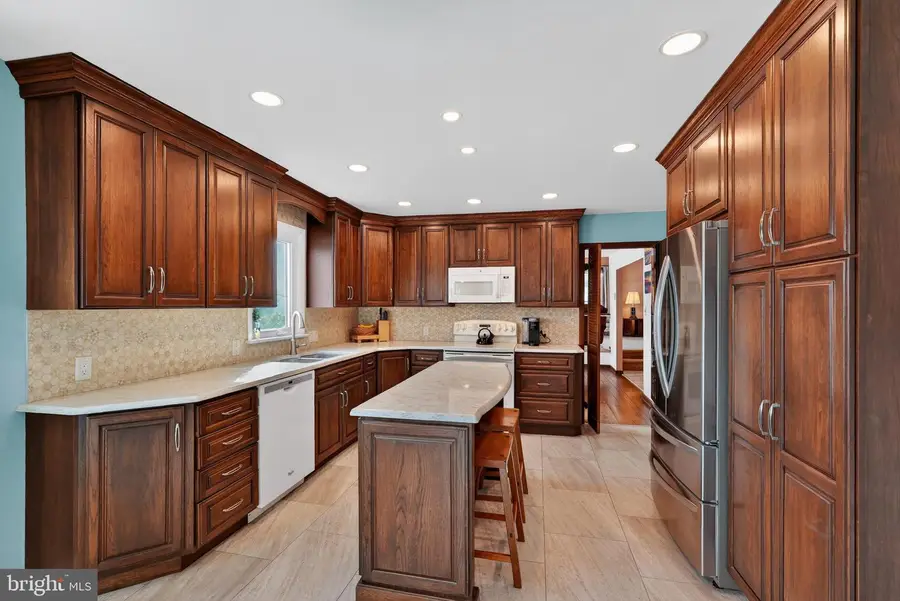 372 High St, Souderton, PA 18964 - #2