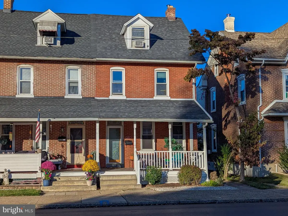 611 W Main St, Lansdale, PA 19446 - #1