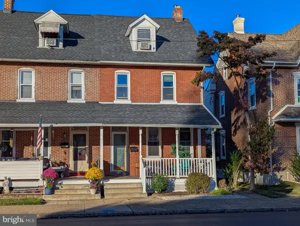 611 W Main St, LANSDALE, PA 19446